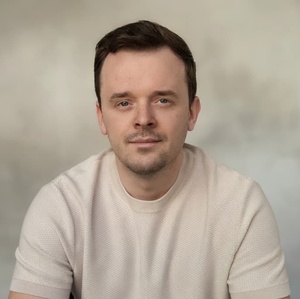 Александр  Тихомиров